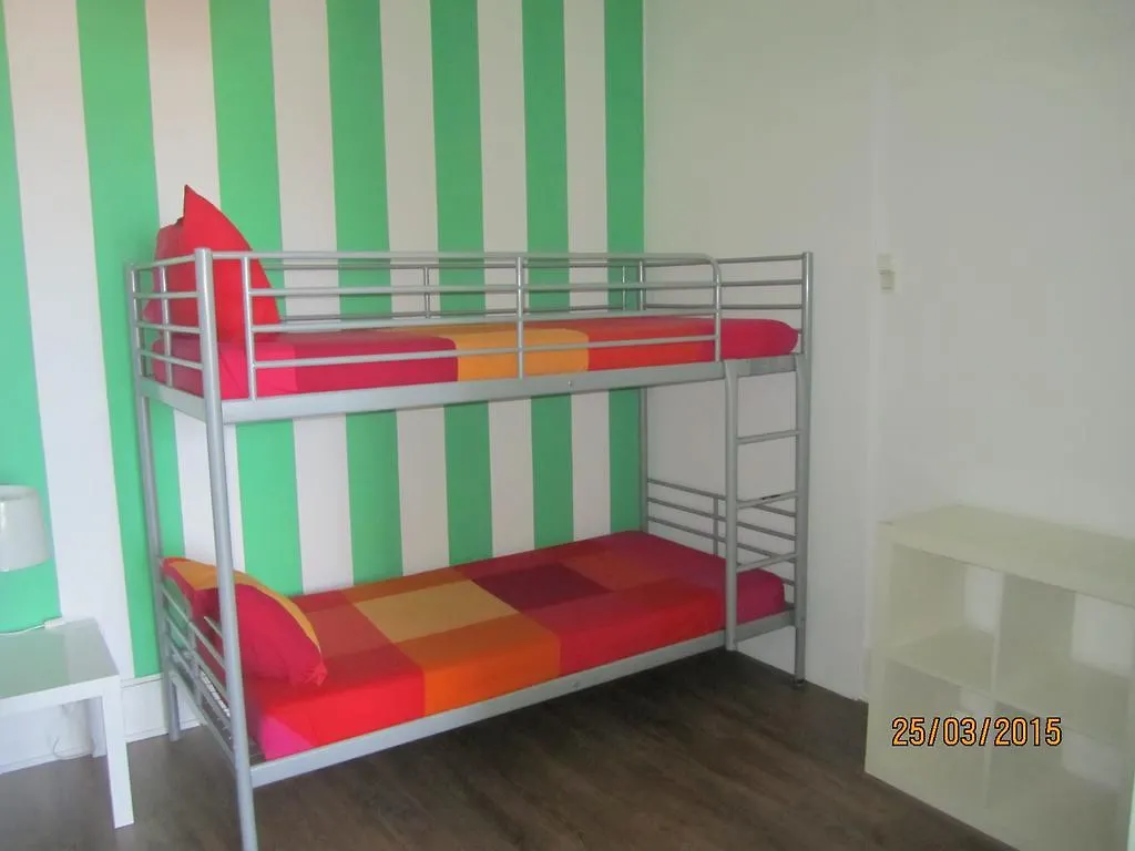 Alojamento de Acomodação e Pequeno-almoço Guesthouse Beira Mar Lisboa