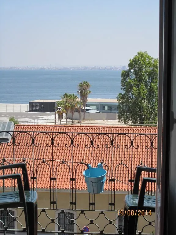 Guesthouse Beira Mar Lisboa